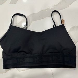 PINK Ultimate Scoop Sports Bra - Size S